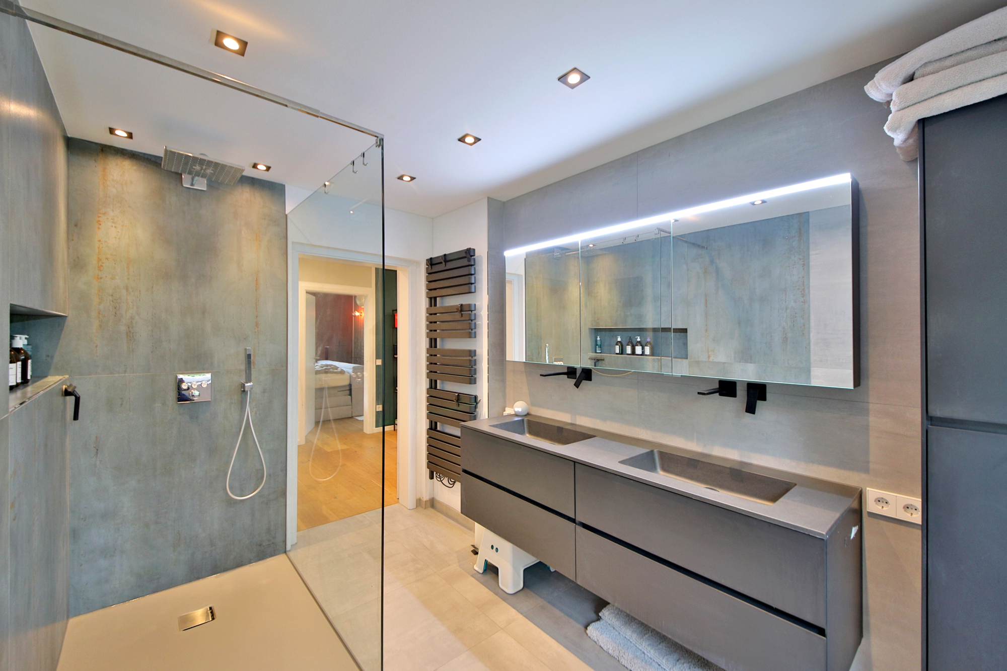  Refurbished family house - flooded with light &family-friendly with large garden - 物件實景
