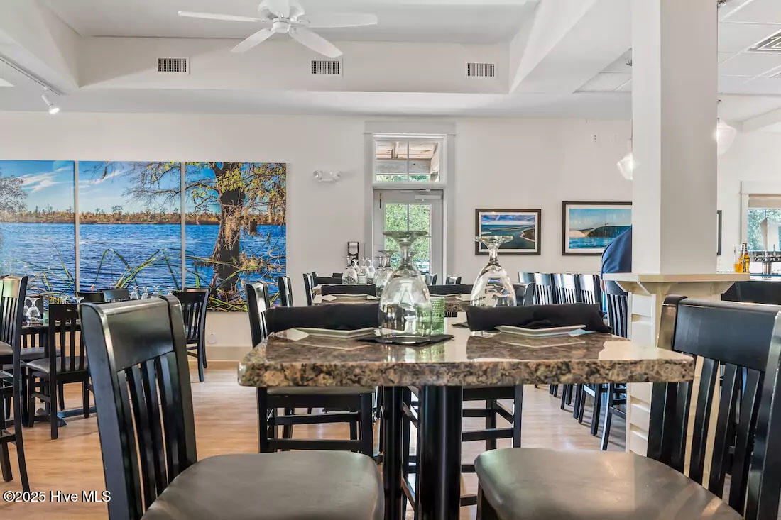 Castle Hayne, North Carolina, 28429, United States, 4 Bedrooms Bedrooms, ,3 BathroomsBathrooms,Residential,For Sale,1898806