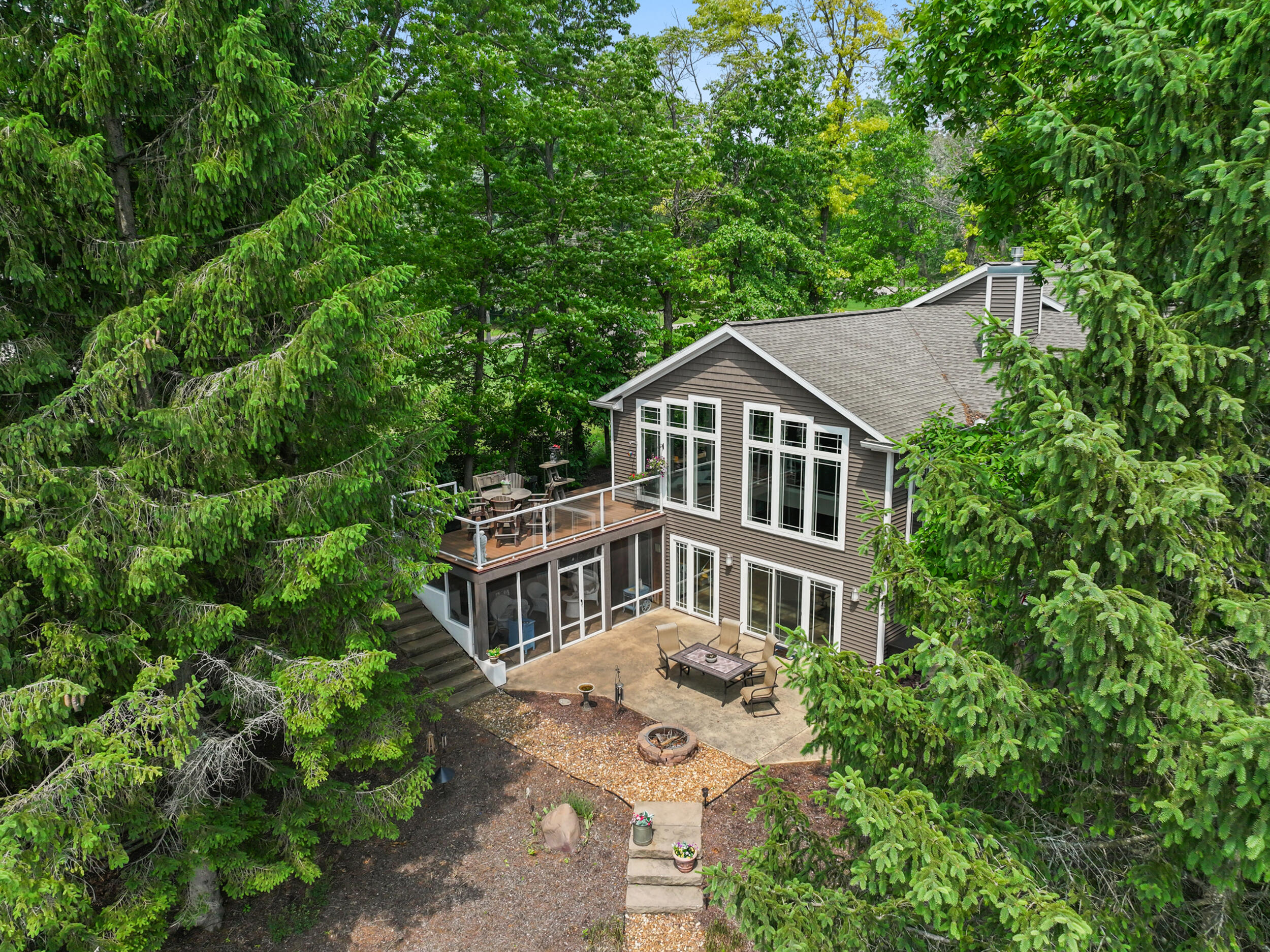 Jerome, Michigan, 49249, United States, 4 Bedrooms Bedrooms, ,3 BathroomsBathrooms,Residential,For Sale,1924396