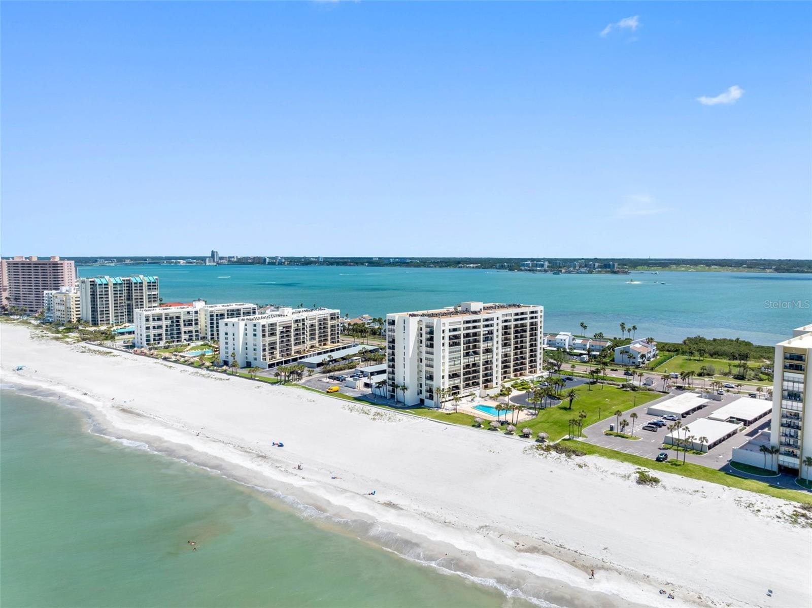 CLEARWATER BEACH, Florida, 33767, United States, 2 Bedrooms Bedrooms, ,2 BathroomsBathrooms,Residential,For Sale,1937556
