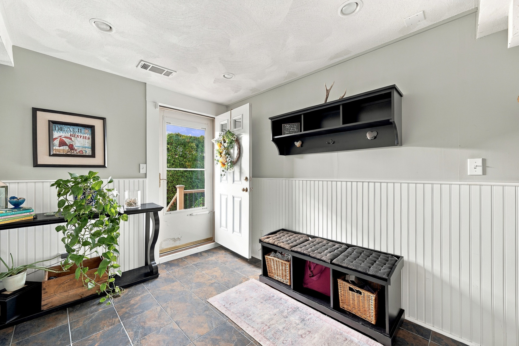  709 Humphrey Street, Swampscott, MA, 01907 - 物件實景