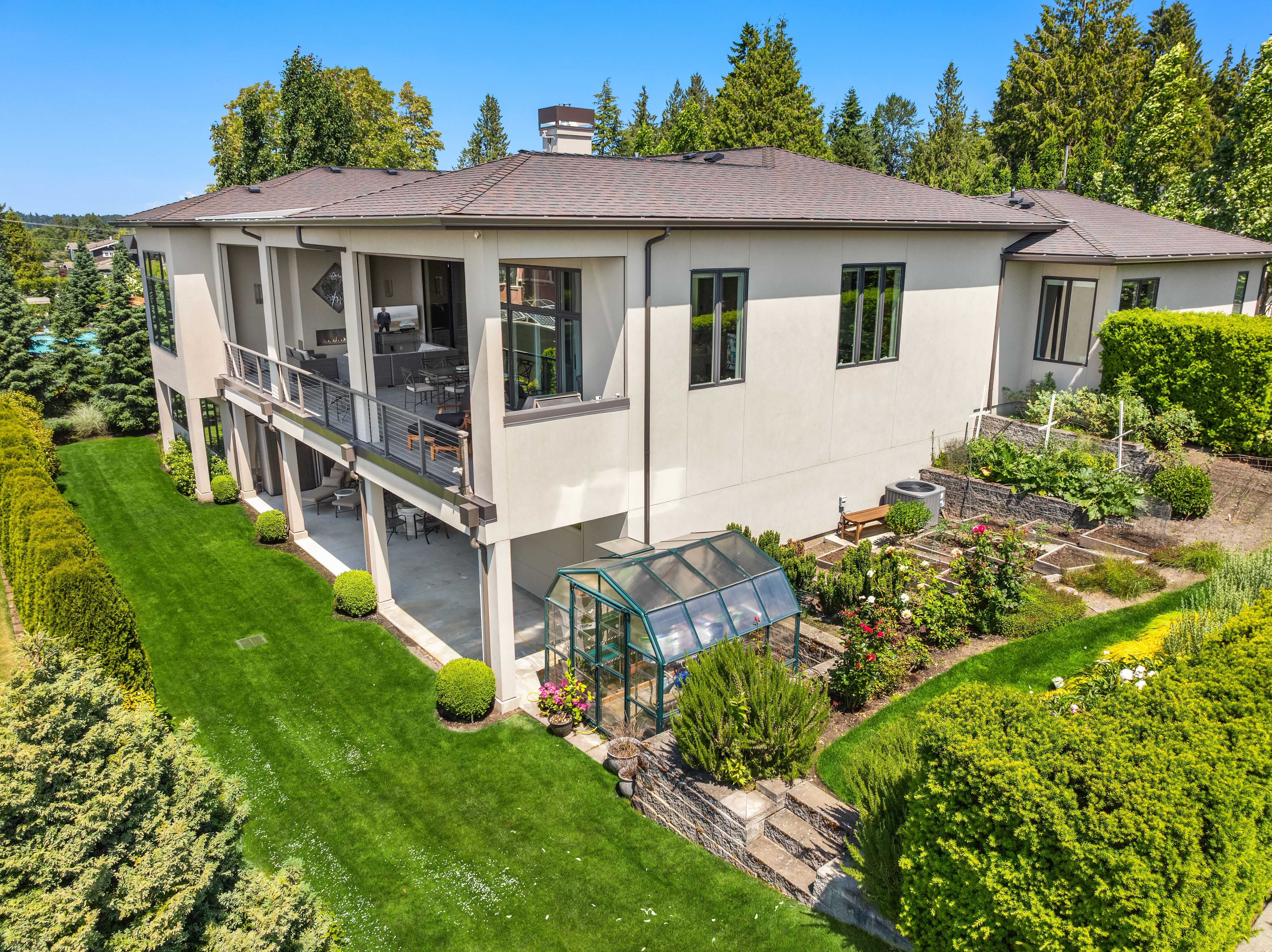  10410 NE 58th St, Kirkland, WA 98033 - 物件實景