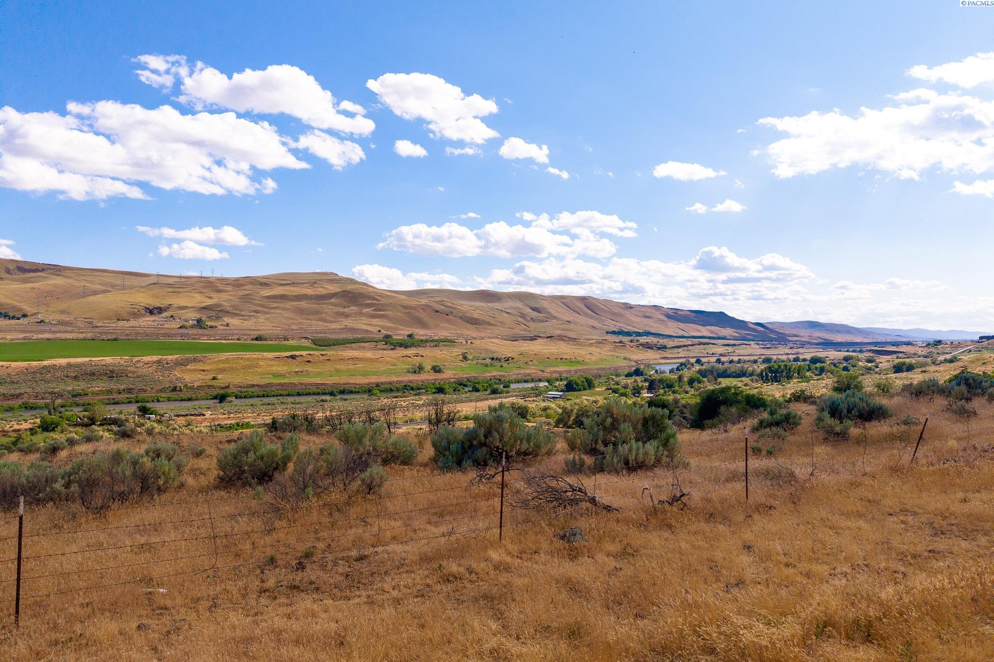 Benton City, Washington, 99320, United States, ,Residential,For Sale,1921283