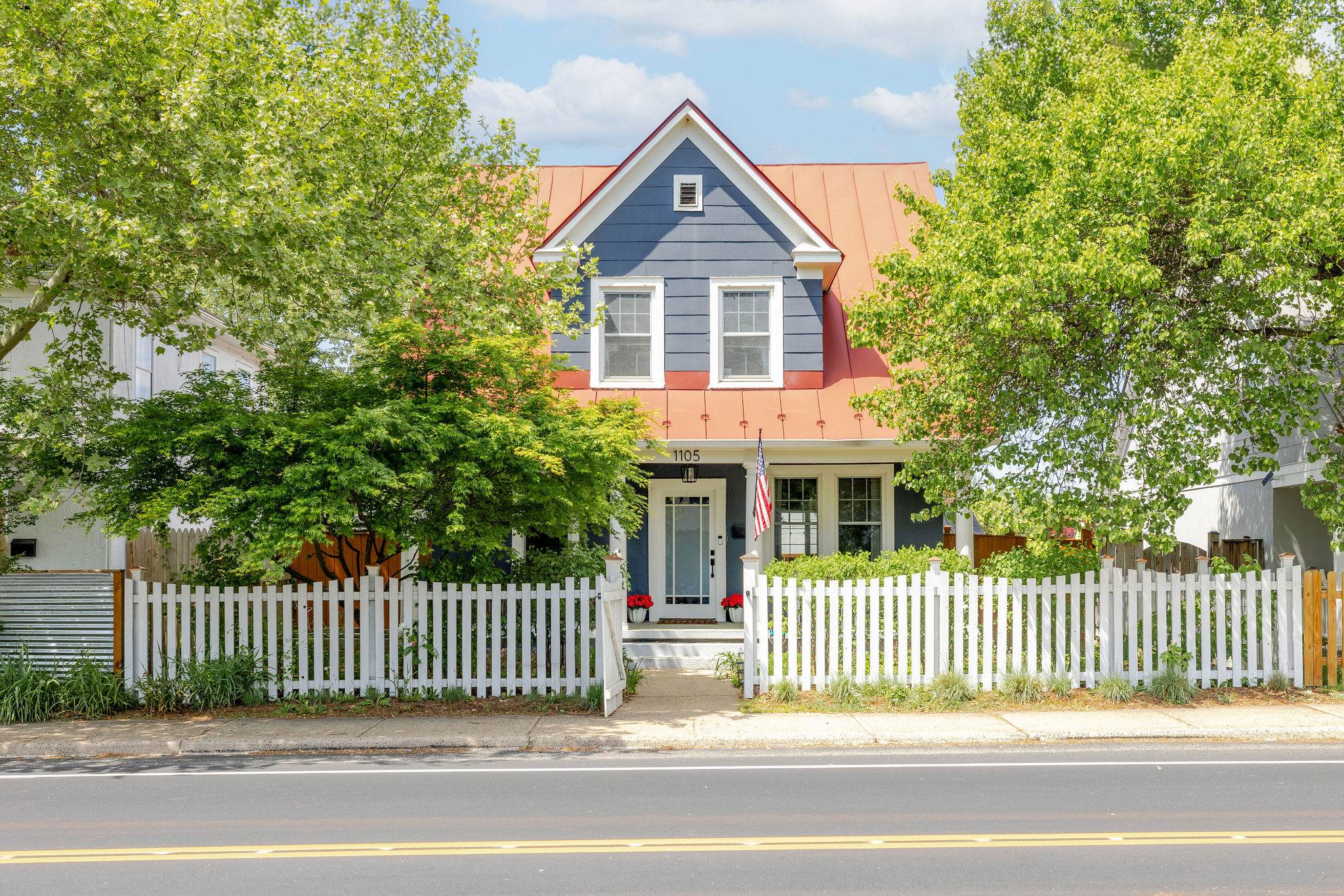  1105 Avon St - 物件實景