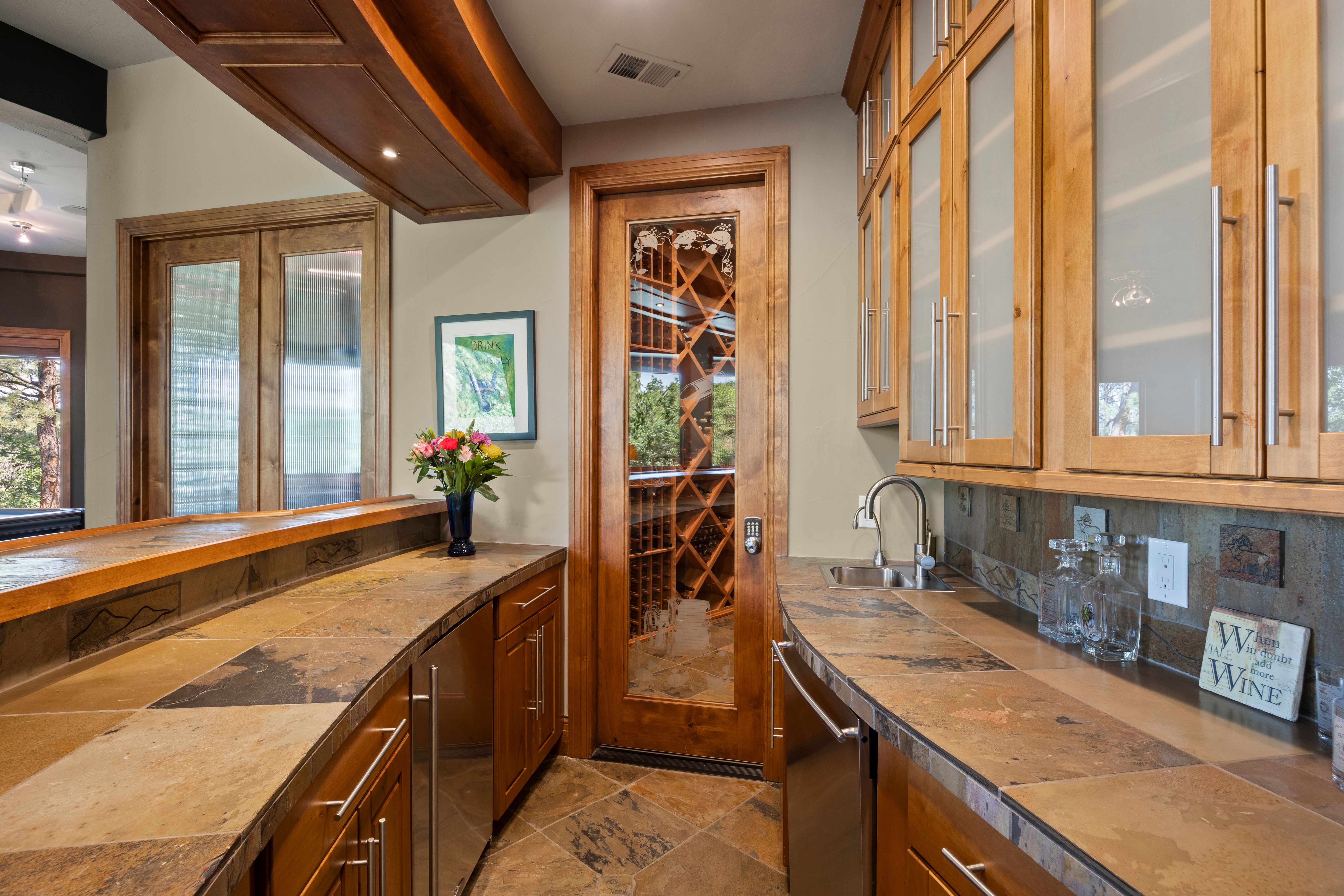  Tucked away on a quiet cul-de-sac in coveted Castle Pines Village - 物件實景