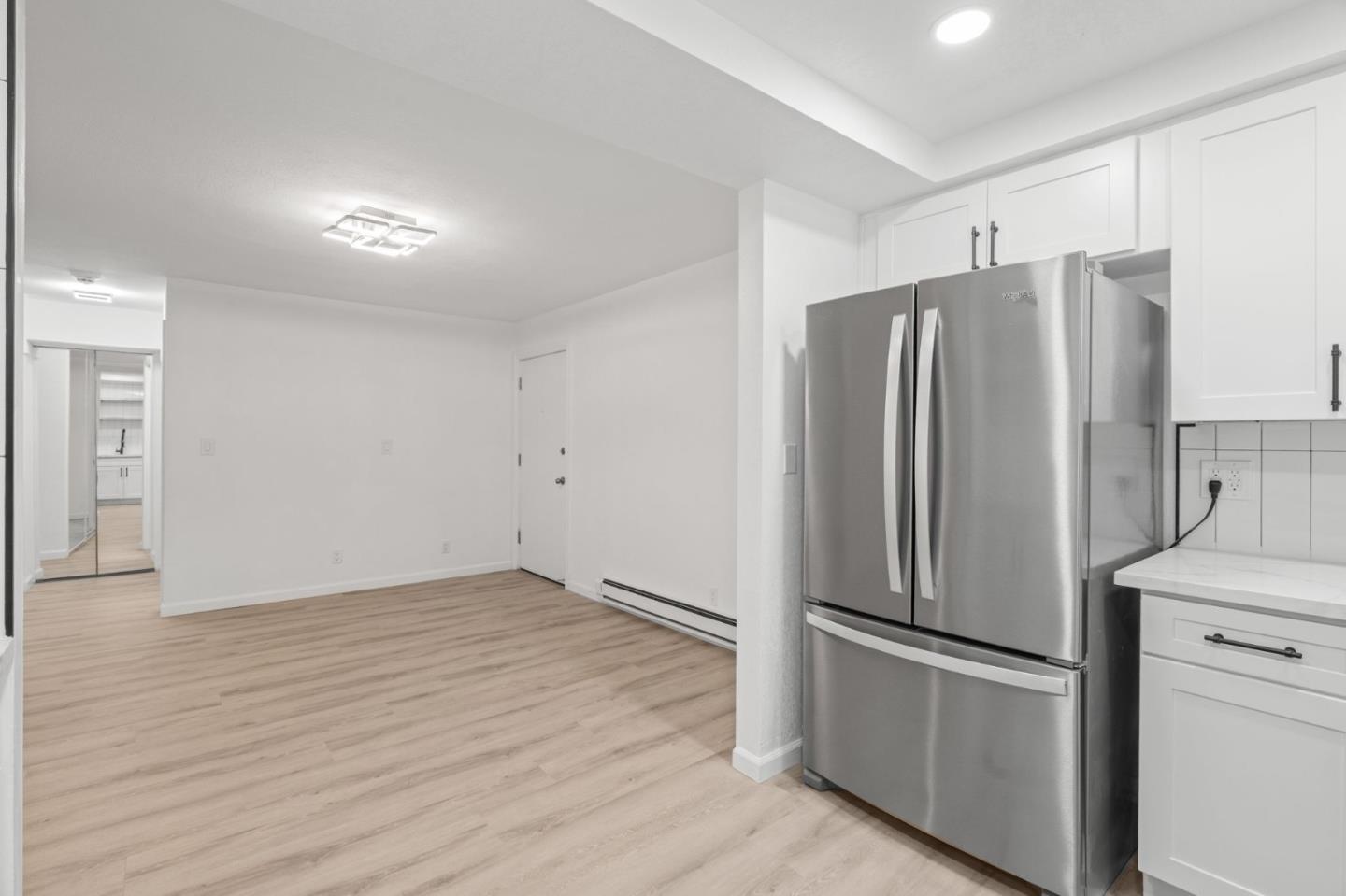 Mountain View, California, 94040, United States, 2 Bedrooms Bedrooms, ,2 BathroomsBathrooms,Residential,For Sale,1997525