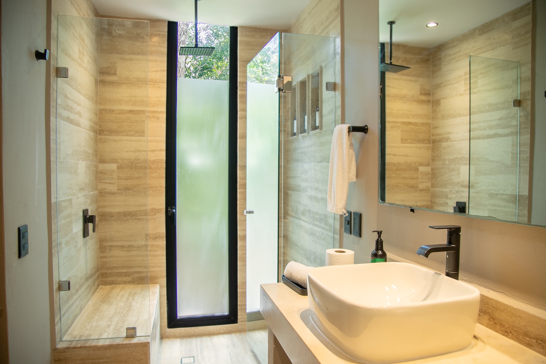  Contemporary natural elegance Santos Residences - TH-11B - 物件實景