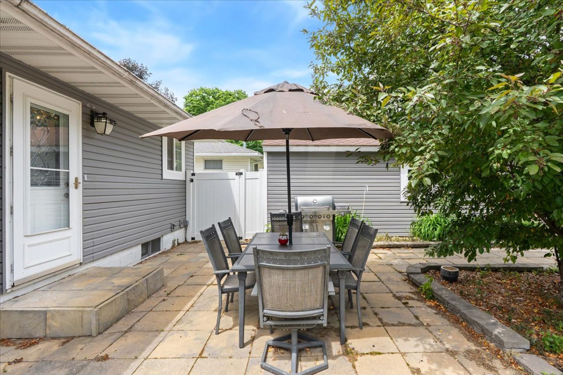  Beautifully Remodeled Rambler Near Downtown Rochester - 物件實景
