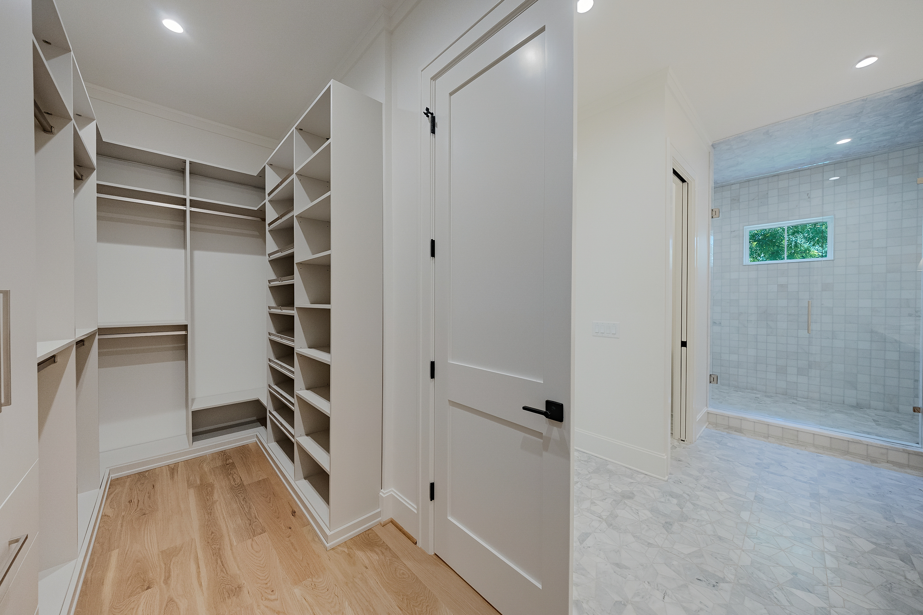  Elevated Living in Ashford Park - 物件實景