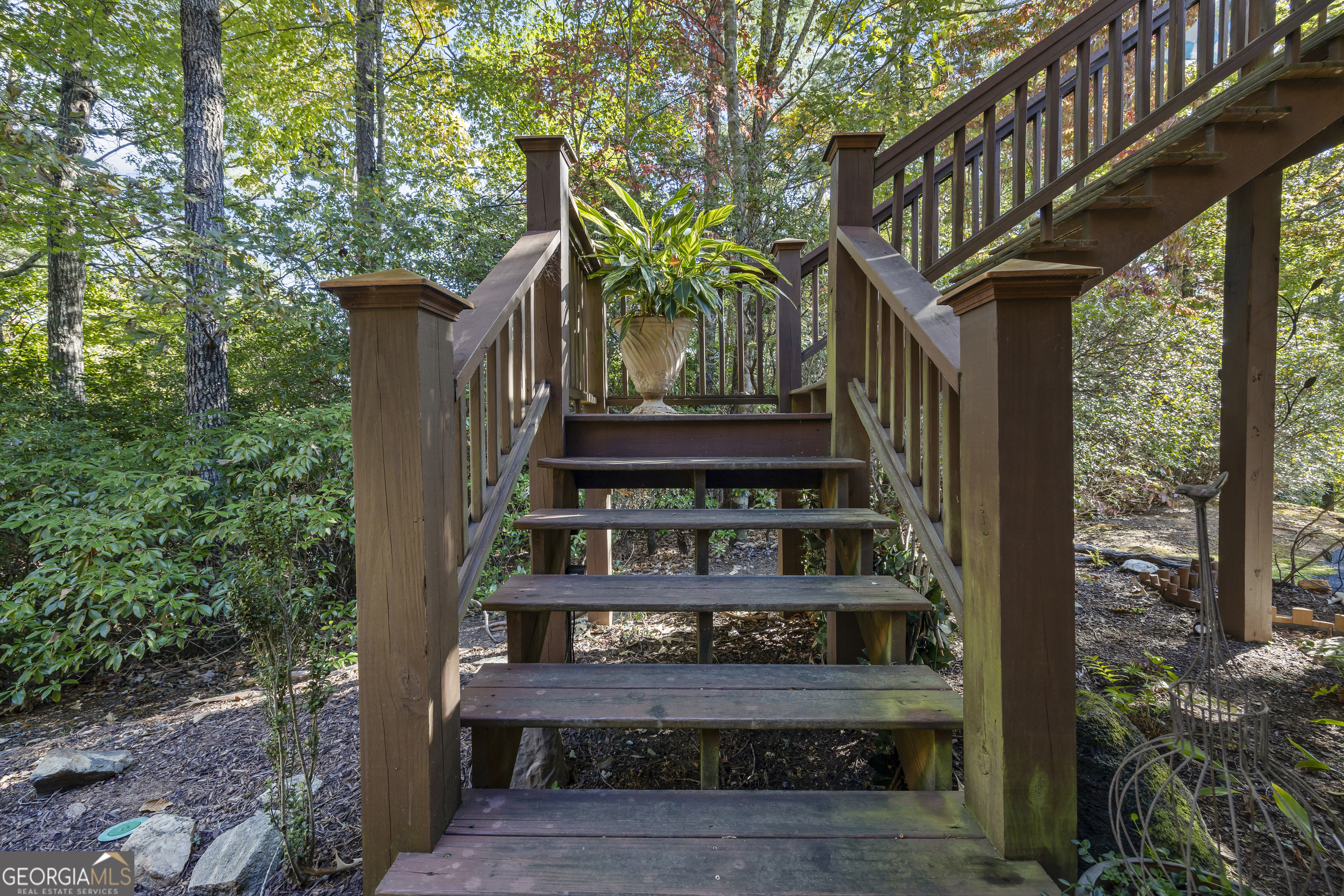 Helen, Georgia, 30545, United States, 3 Bedrooms Bedrooms, ,3 BathroomsBathrooms,Residential,For Sale,1983913