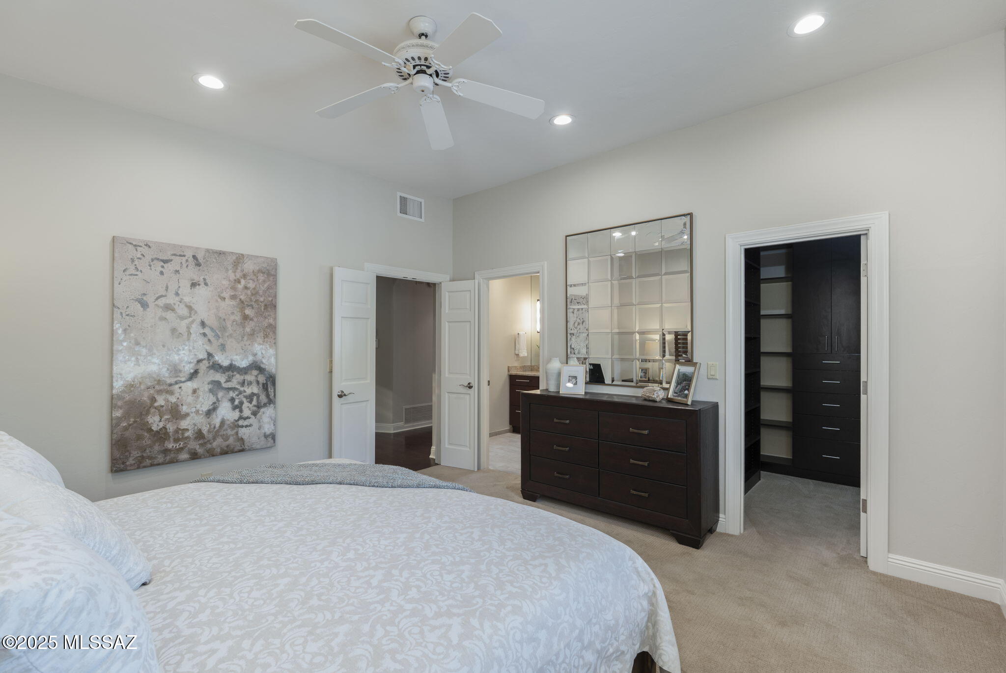 Tucson, Arizona, 85718, United States, 4 Bedrooms Bedrooms, ,4 BathroomsBathrooms,Residential,For Sale,1837380