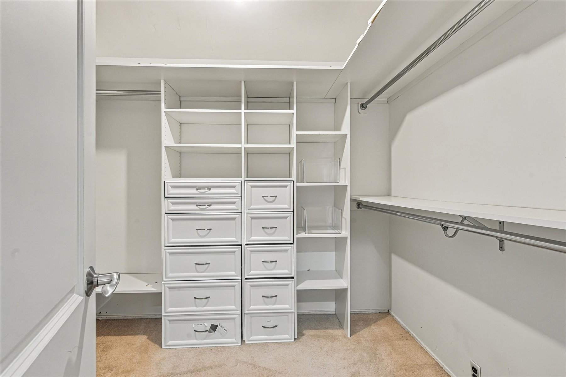  1301 Michael Court #1624, Bayside, NY, 11360 - 物件實景