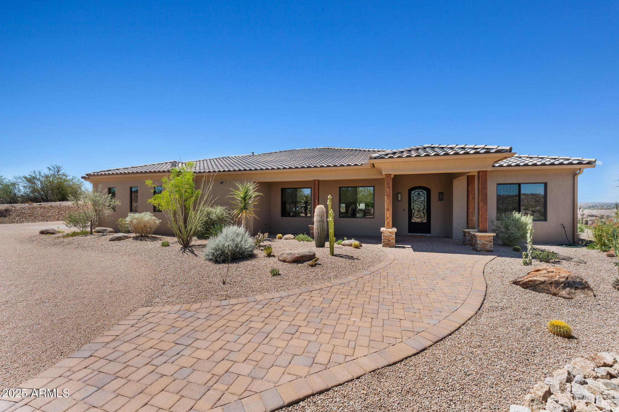 Wickenburg, Arizona, 85390, United States, 3 Bedrooms Bedrooms, ,3 BathroomsBathrooms,Residential,For Sale,1900578