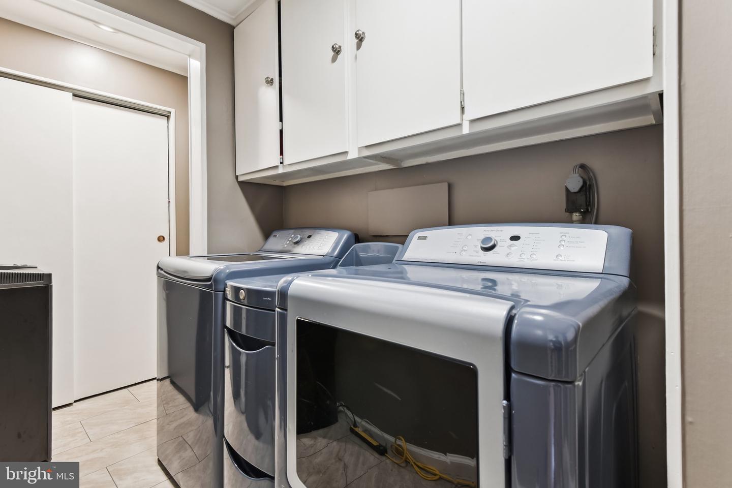 Baltimore, Maryland, 21218, United States, 5 Bedrooms Bedrooms, ,5 BathroomsBathrooms,Residential,For Sale,1770733