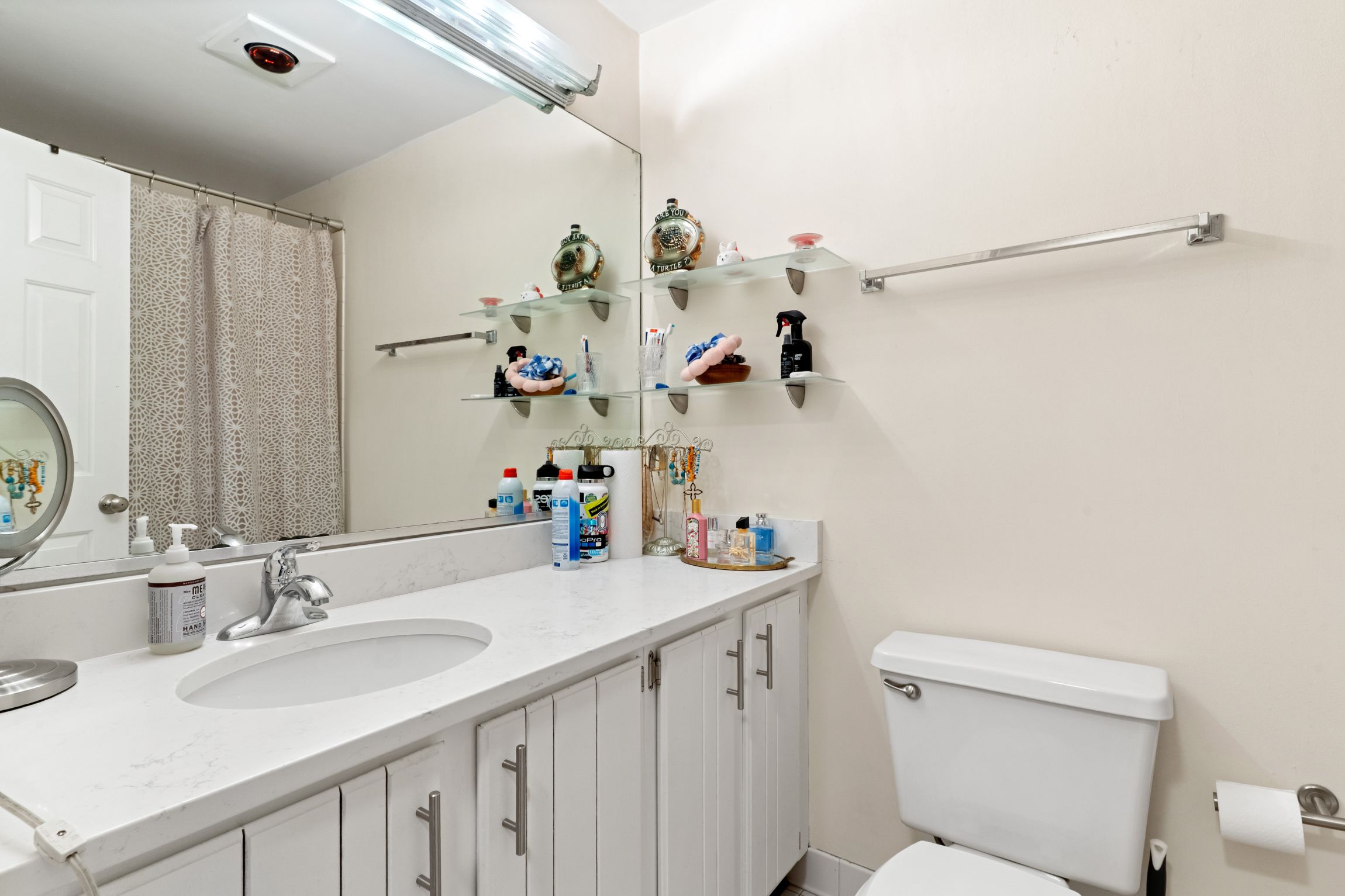  15 Main Street, Unit B, Boston, MA, 02129 - 物件實景