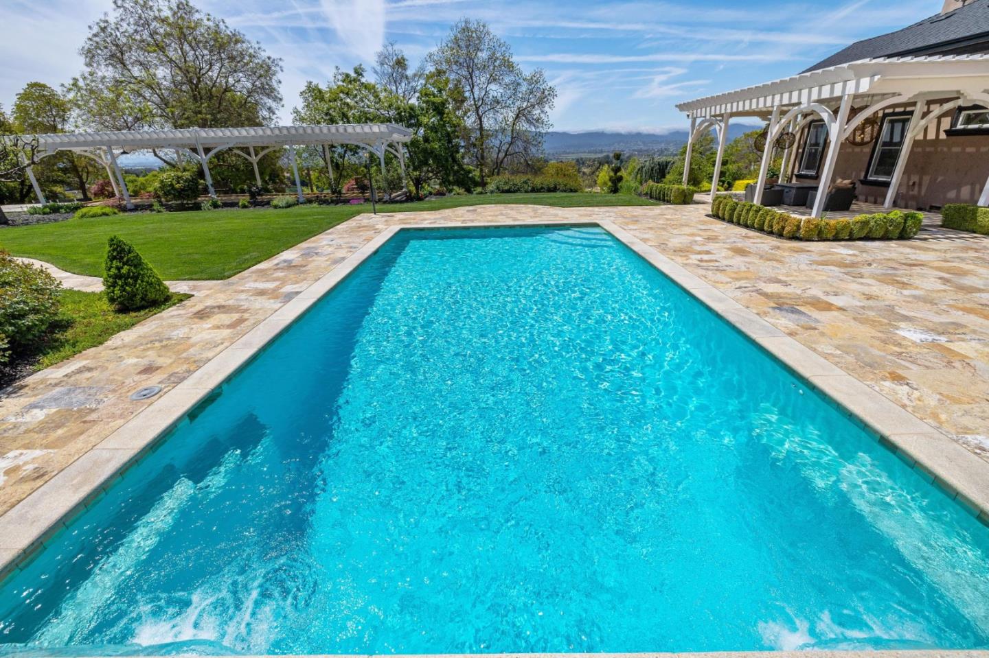 Gilroy, California, 95020, United States, 4 Bedrooms Bedrooms, ,4 BathroomsBathrooms,Residential,For Sale,1912112