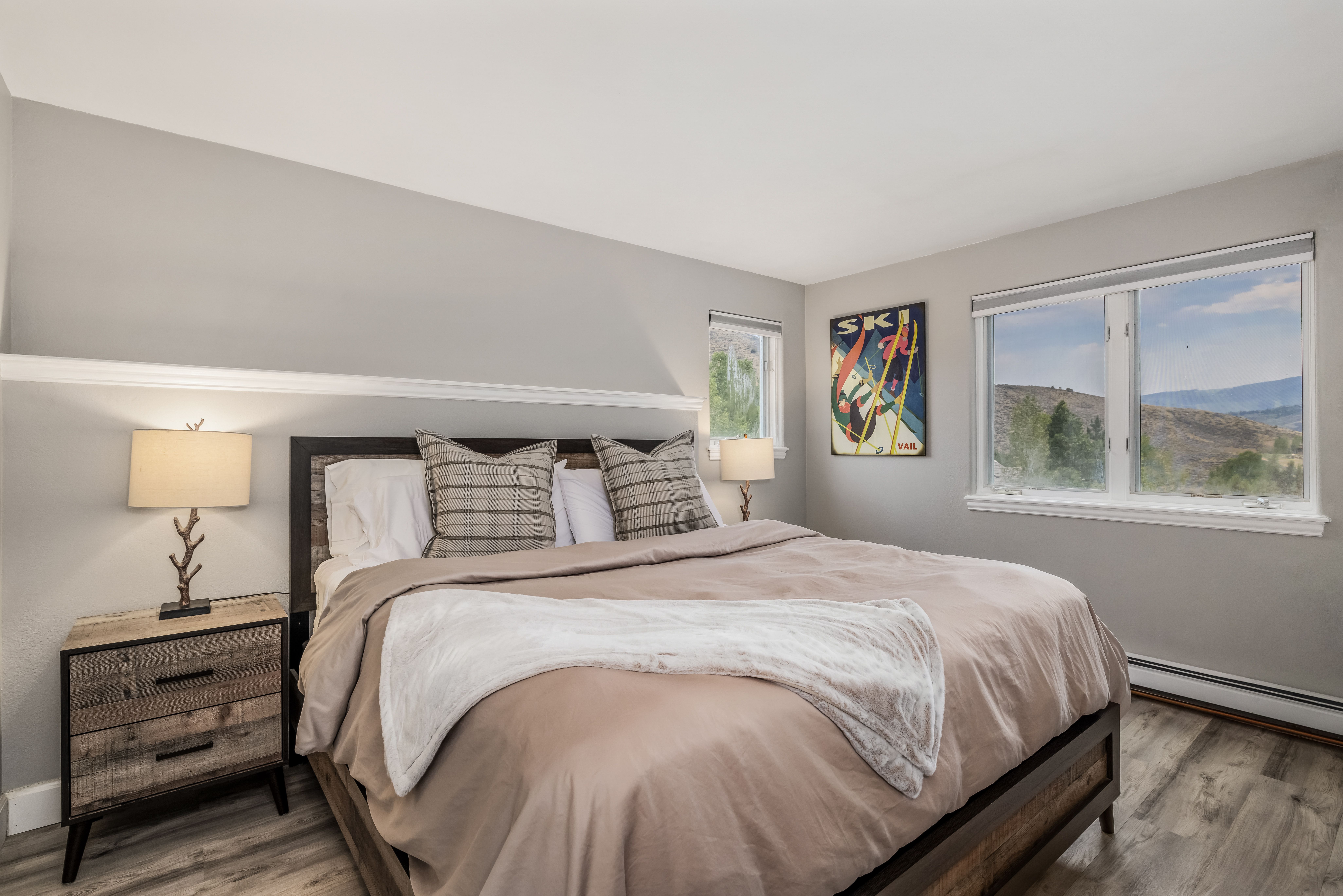  Spacious Five-Bedroom Residence with a Prime Ski-Slope View - 物件實景