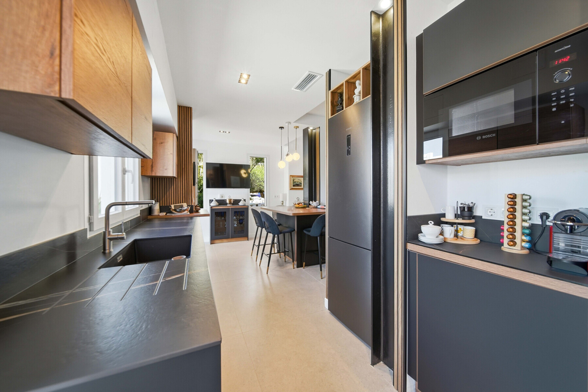  Elegant, renovated villa in a prime location on the canal - 物件實景