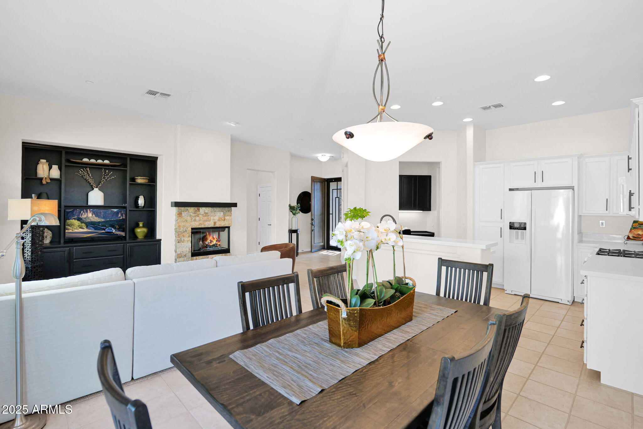 Scottsdale, Arizona, 85266, United States, 2 Bedrooms Bedrooms, ,2 BathroomsBathrooms,Residential,For Sale,1987533