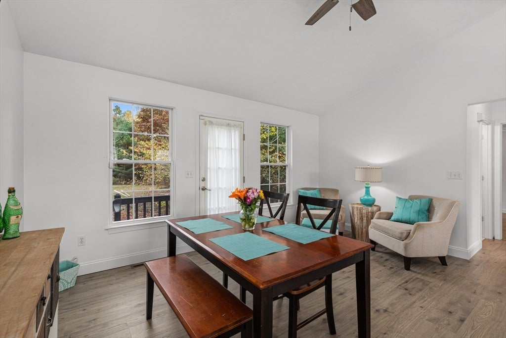 Plymouth, Massachusetts, 02360, United States, 3 Bedrooms Bedrooms, ,2 BathroomsBathrooms,Residential,For Sale,1982553