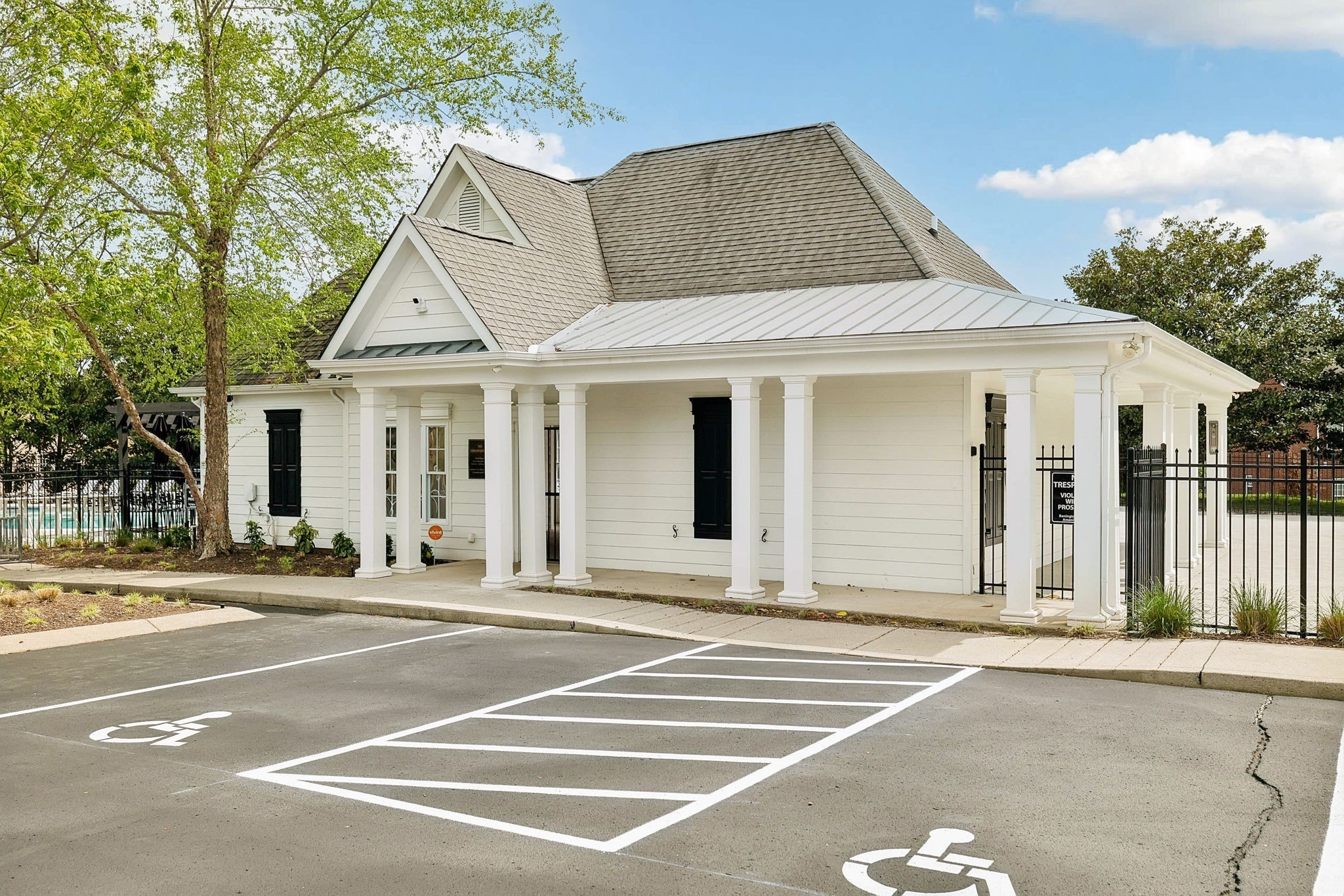 Nolensville, Tennessee, 37135, United States, 5 Bedrooms Bedrooms, ,3 BathroomsBathrooms,Residential,For Sale,2001946