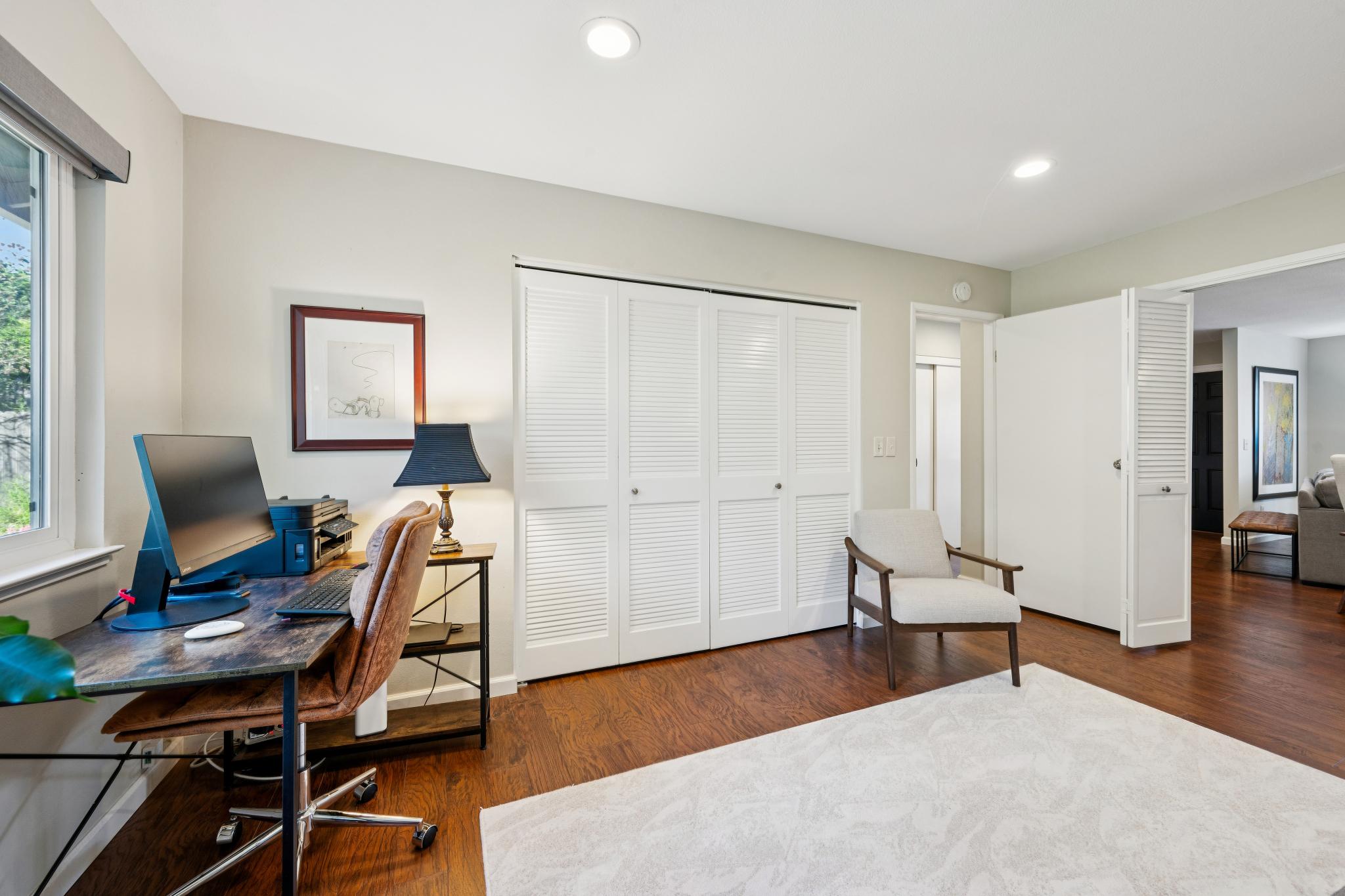  7284 Oakmont Drive - 物件實景