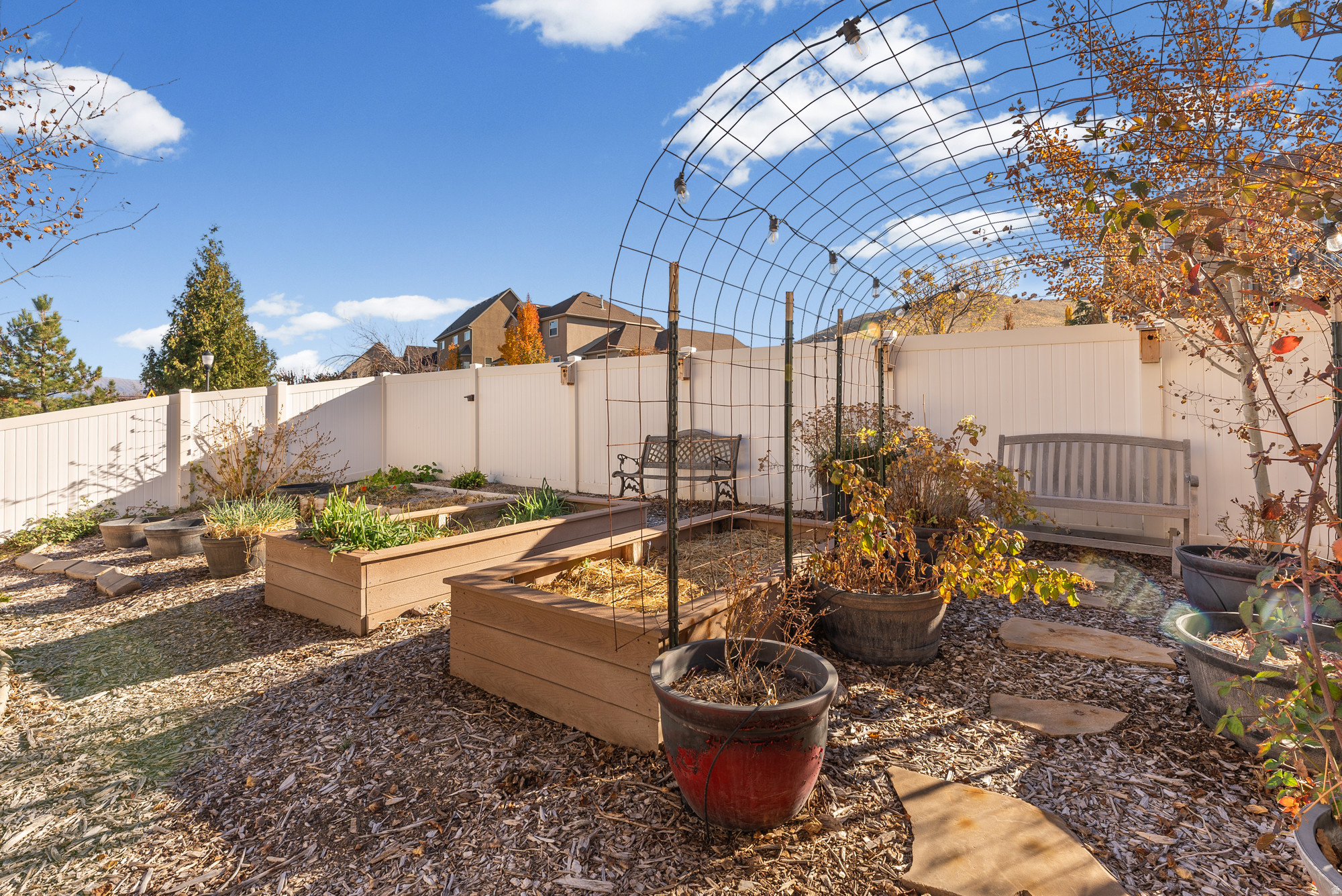 Herriman, Utah, 84096, United States, 3 Bedrooms Bedrooms, ,5 BathroomsBathrooms,Residential,For Sale,1991889