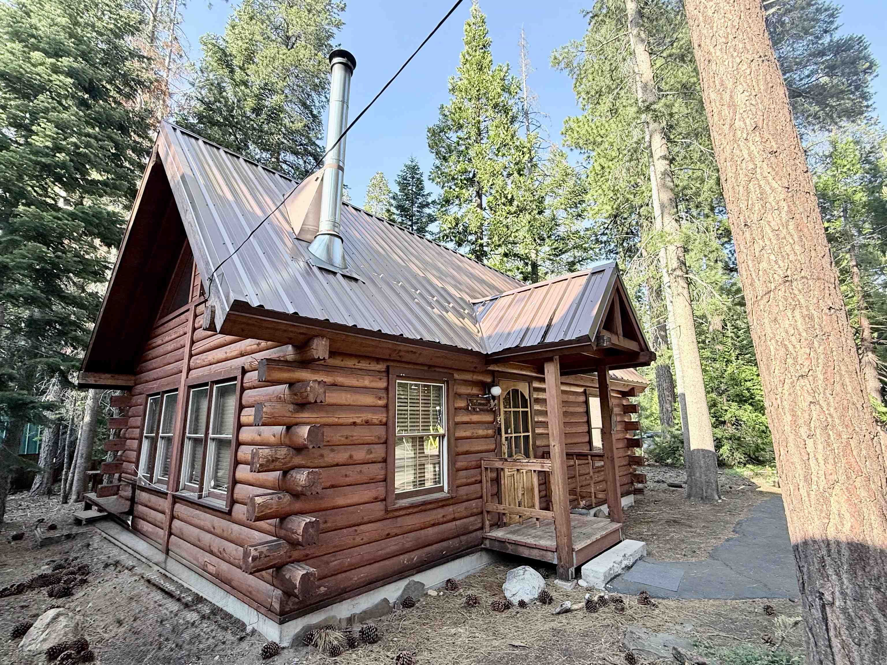 Tahoma, California, 96142, United States, 2 Bedrooms Bedrooms, ,1 BathroomBathrooms,Residential,For Sale,1848171