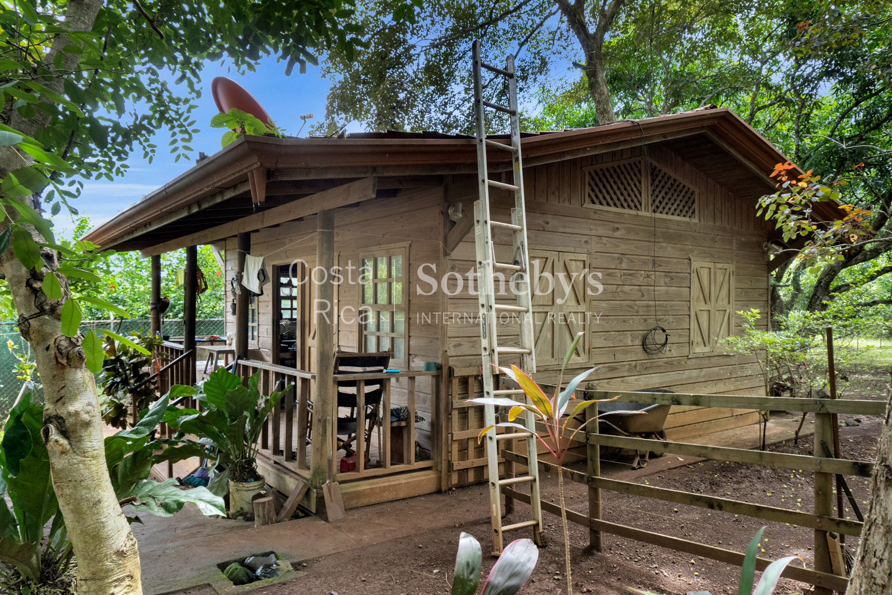  Orotina Estate Home - 物件實景