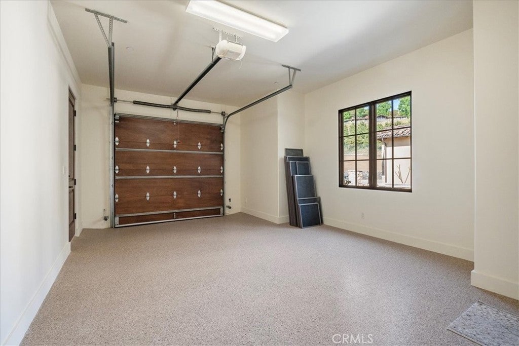 Fallbrook, California, 92028, United States, 7 Bedrooms Bedrooms, ,7 BathroomsBathrooms,Residential,For Sale,1827322