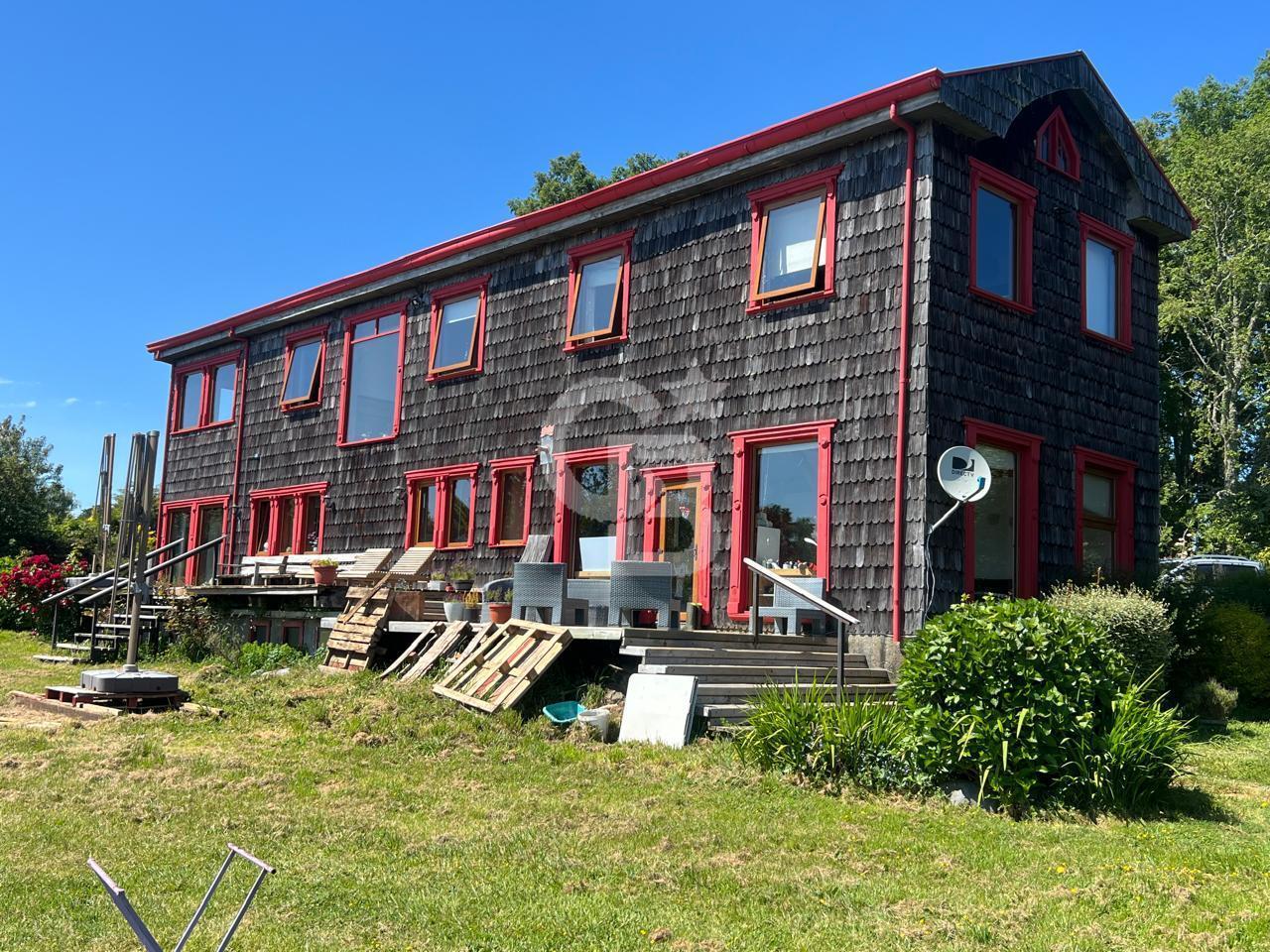 Puerto Varas, Chile, 4 Bedrooms Bedrooms, ,3 BathroomsBathrooms,Residential,For Sale,1993186