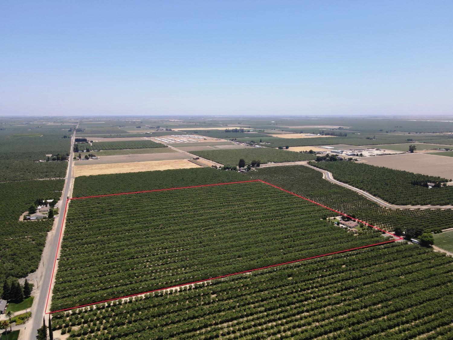 Livingston, California, 95334, United States, 4 Bedrooms Bedrooms, ,3 BathroomsBathrooms,Residential,For Sale,1975641