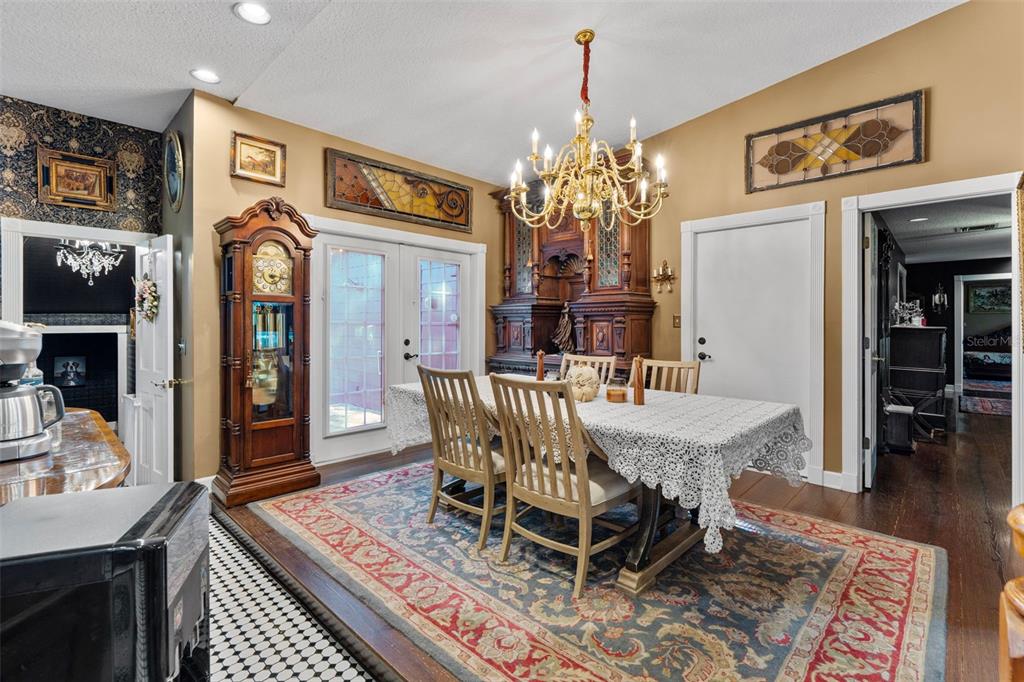 Howey In The Hills, Florida, 34737, United States, 3 Bedrooms Bedrooms, ,3 BathroomsBathrooms,Residential,For Sale,1975502