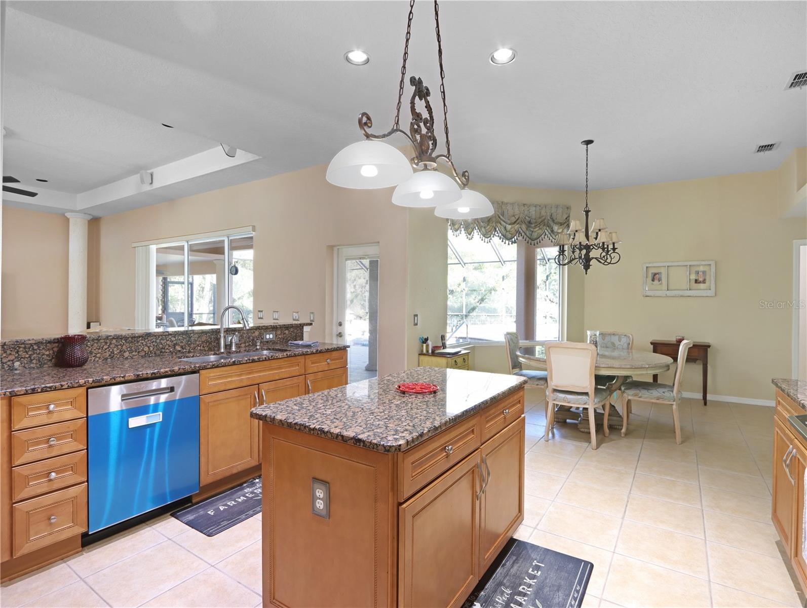 BEVERLY HILLS, Florida, 34465, United States, 4 Bedrooms Bedrooms, ,3 BathroomsBathrooms,Residential,For Sale,1944960