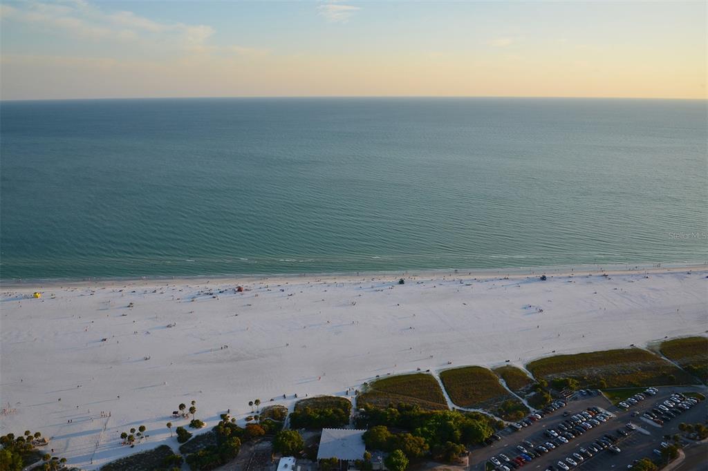 Sarasota, Florida, 34242, United States, 4 Bedrooms Bedrooms, ,3 BathroomsBathrooms,Residential,For Sale,1885427