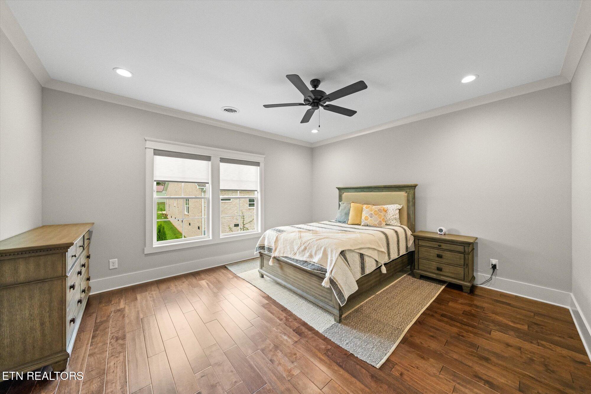Knoxville, Tennessee, 37934, United States, 5 Bedrooms Bedrooms, ,4 BathroomsBathrooms,Residential,For Sale,1914277