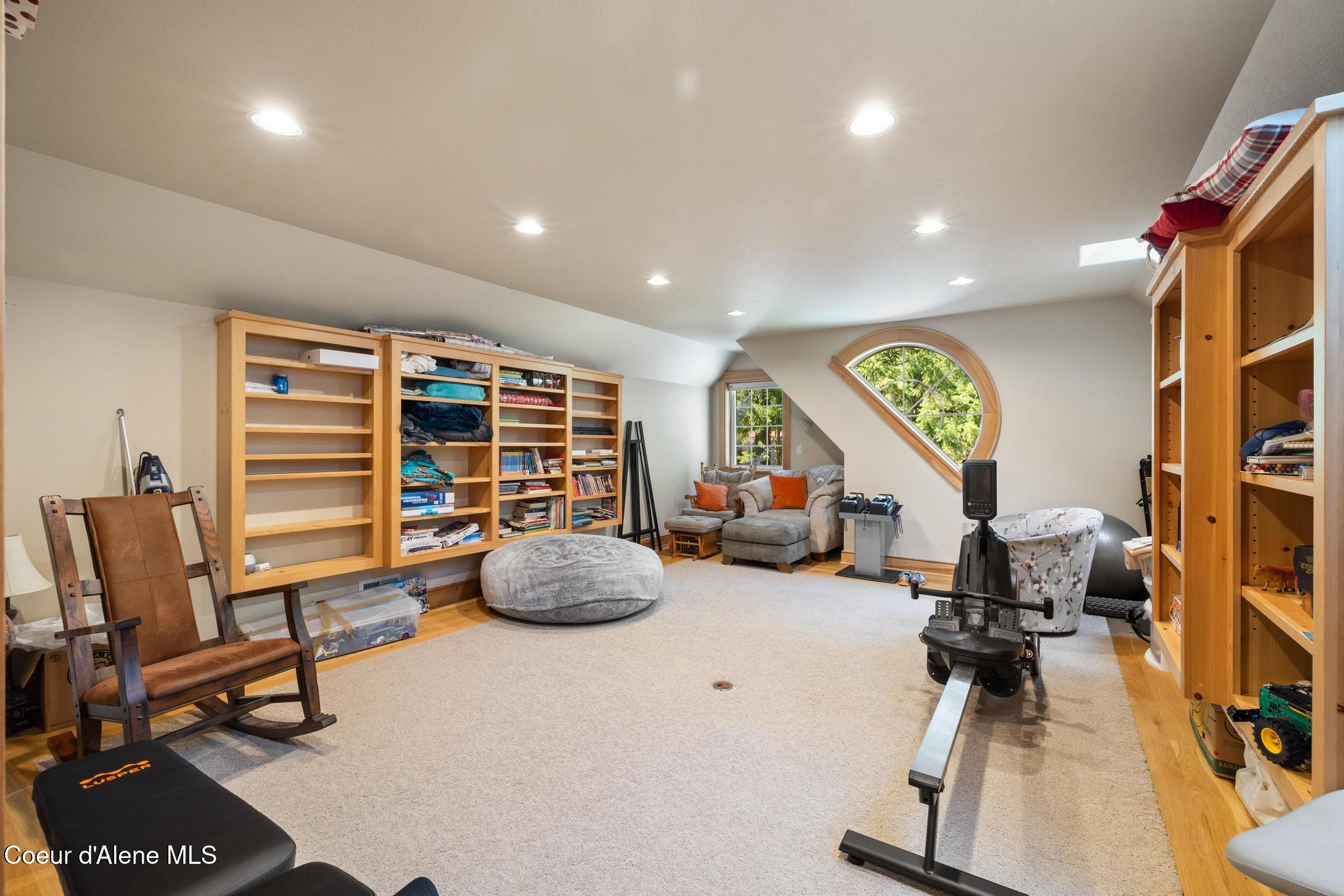 Harrison, Idaho, 83833, United States, 4 Bedrooms Bedrooms, ,5 BathroomsBathrooms,Residential,For Sale,1895390