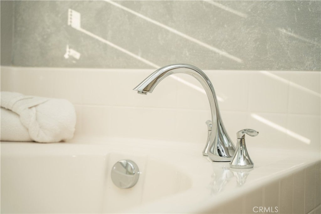 Indio, California, 92203, United States, 5 Bedrooms Bedrooms, ,3 BathroomsBathrooms,Residential,For Sale,1989302