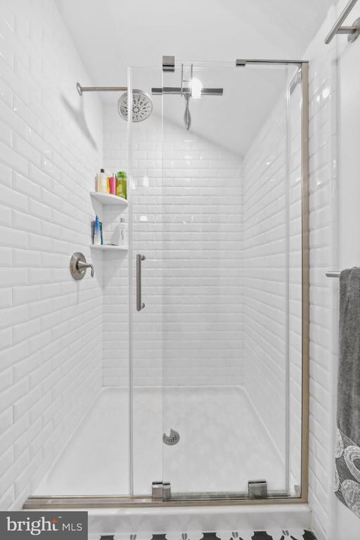 Medford, New Jersey, 08055, United States, 4 Bedrooms Bedrooms, ,3 BathroomsBathrooms,Residential,For Sale,1922039