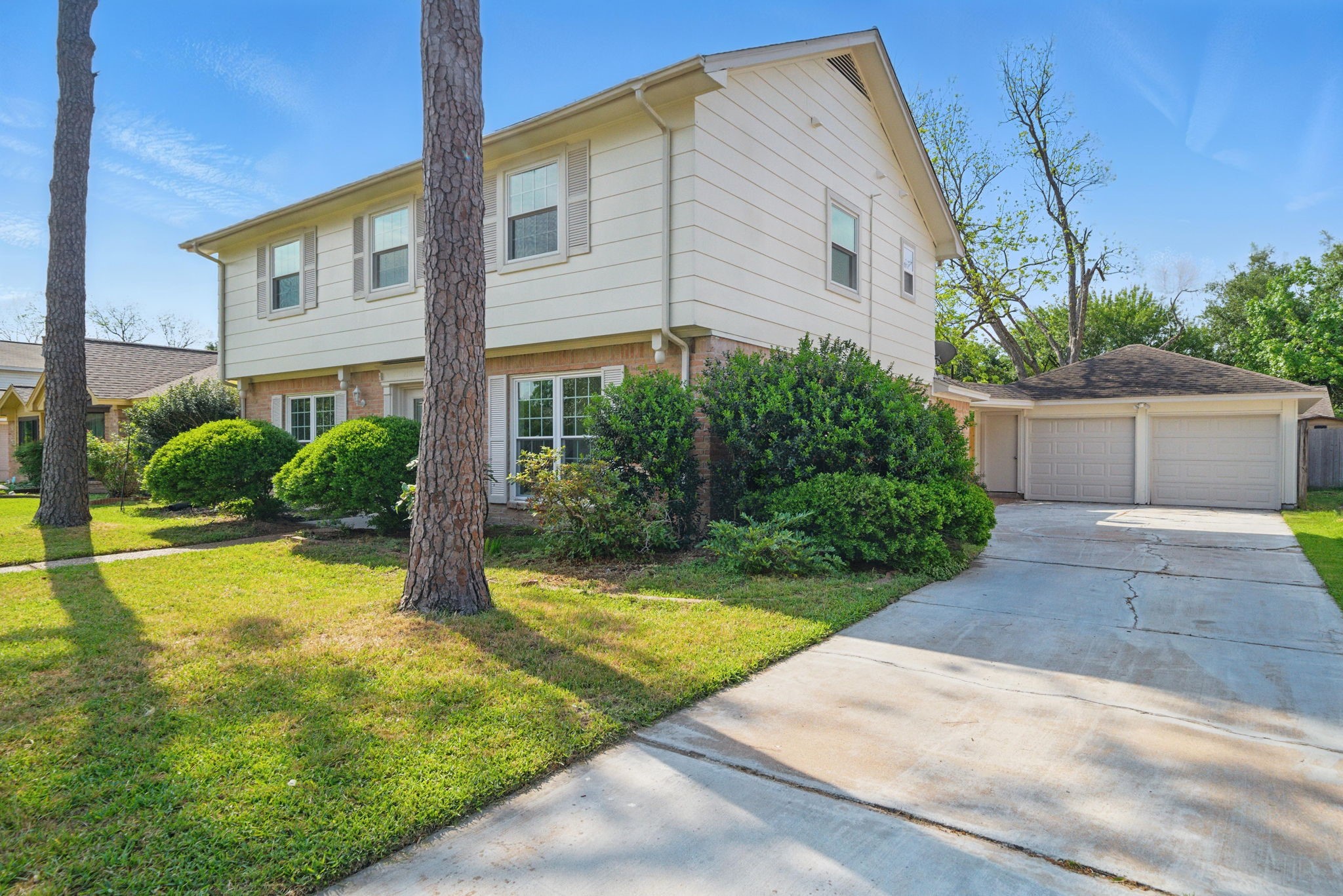  9711 Derrik Drive - 物件實景