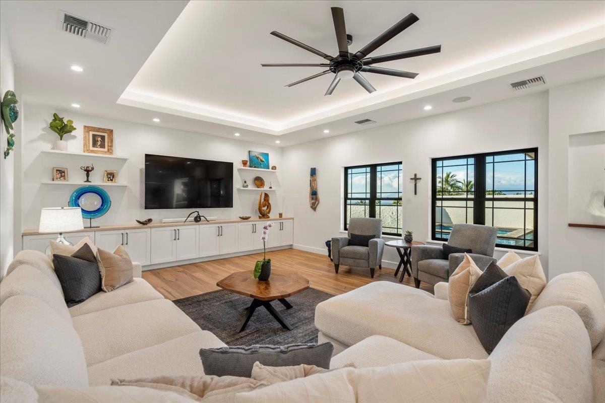 Kihei, Hawaii, 96753, United States, 4 Bedrooms Bedrooms, ,3 BathroomsBathrooms,Residential,For Sale,1993495