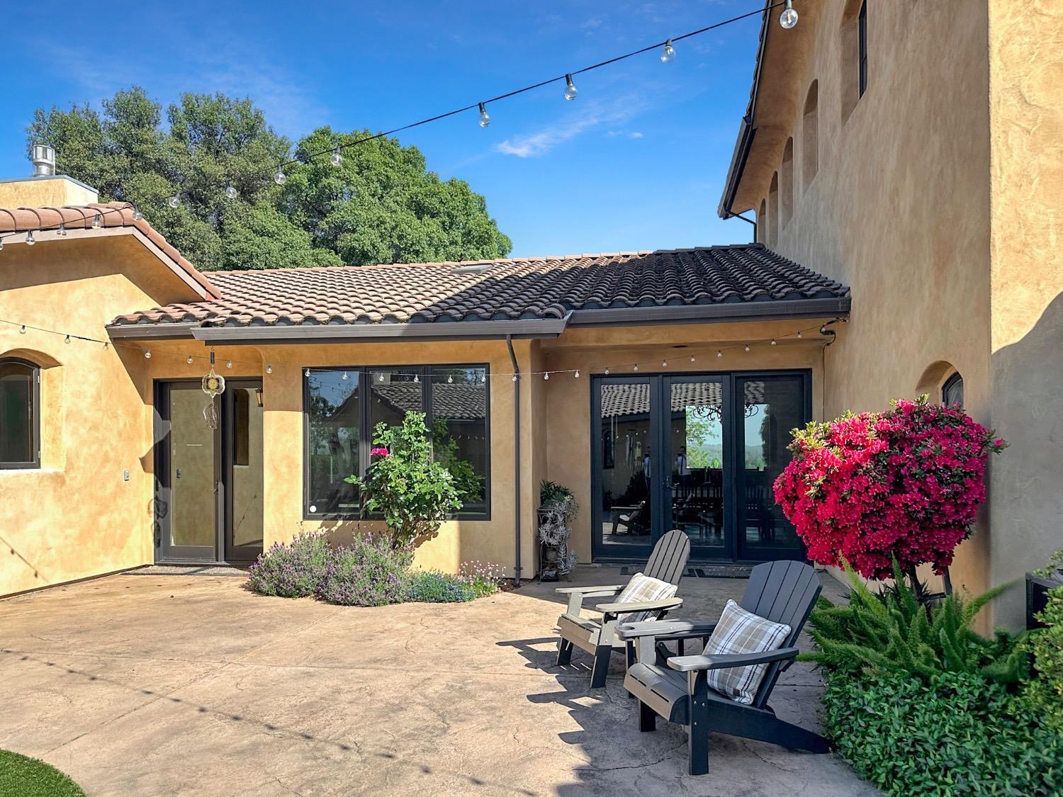 Grass Valley, California, 95949, United States, 4 Bedrooms Bedrooms, ,5 BathroomsBathrooms,Residential,For Sale,1974160