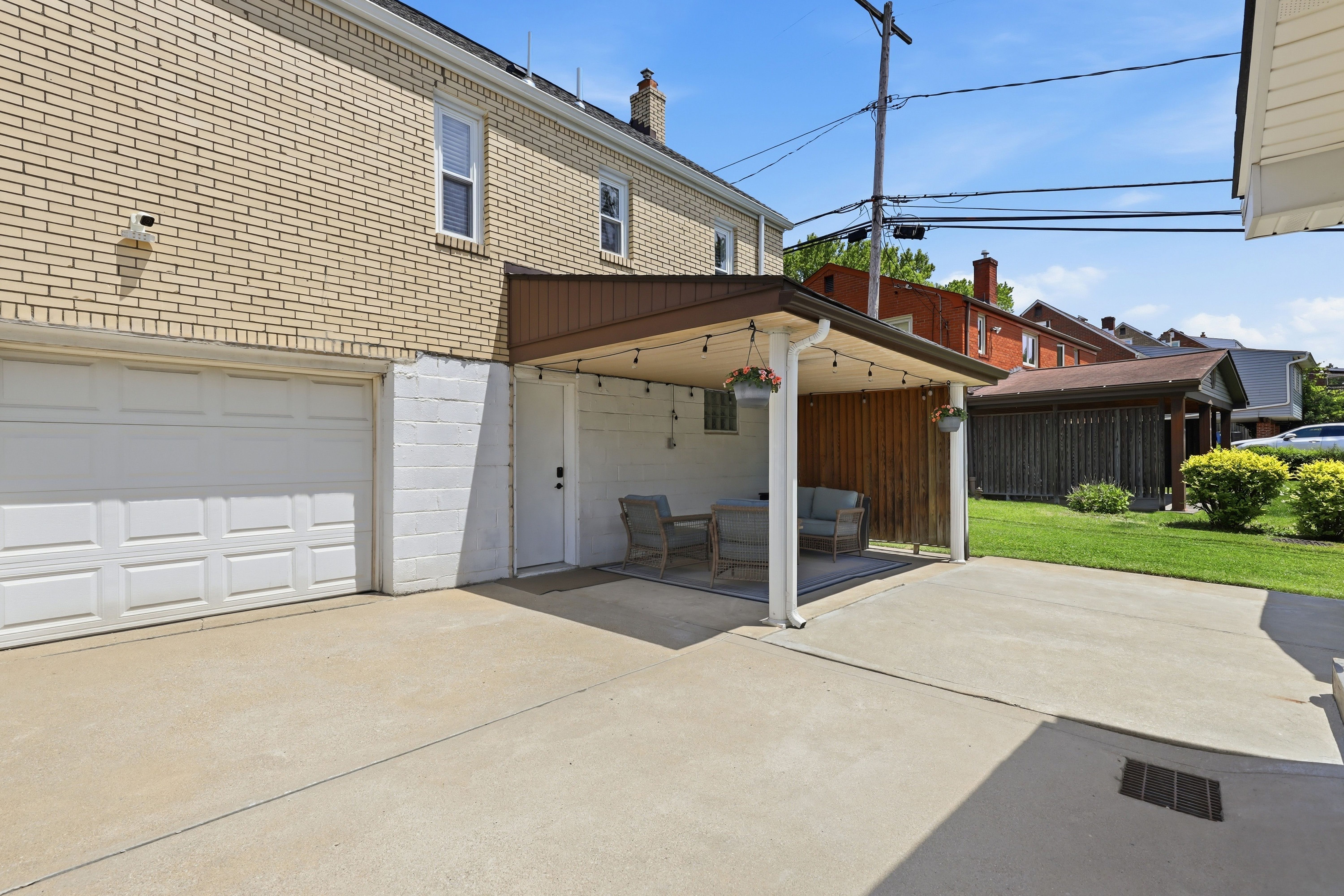  974 Kirsopp Avenue, Pittsburgh, PA 15220 - 物件實景