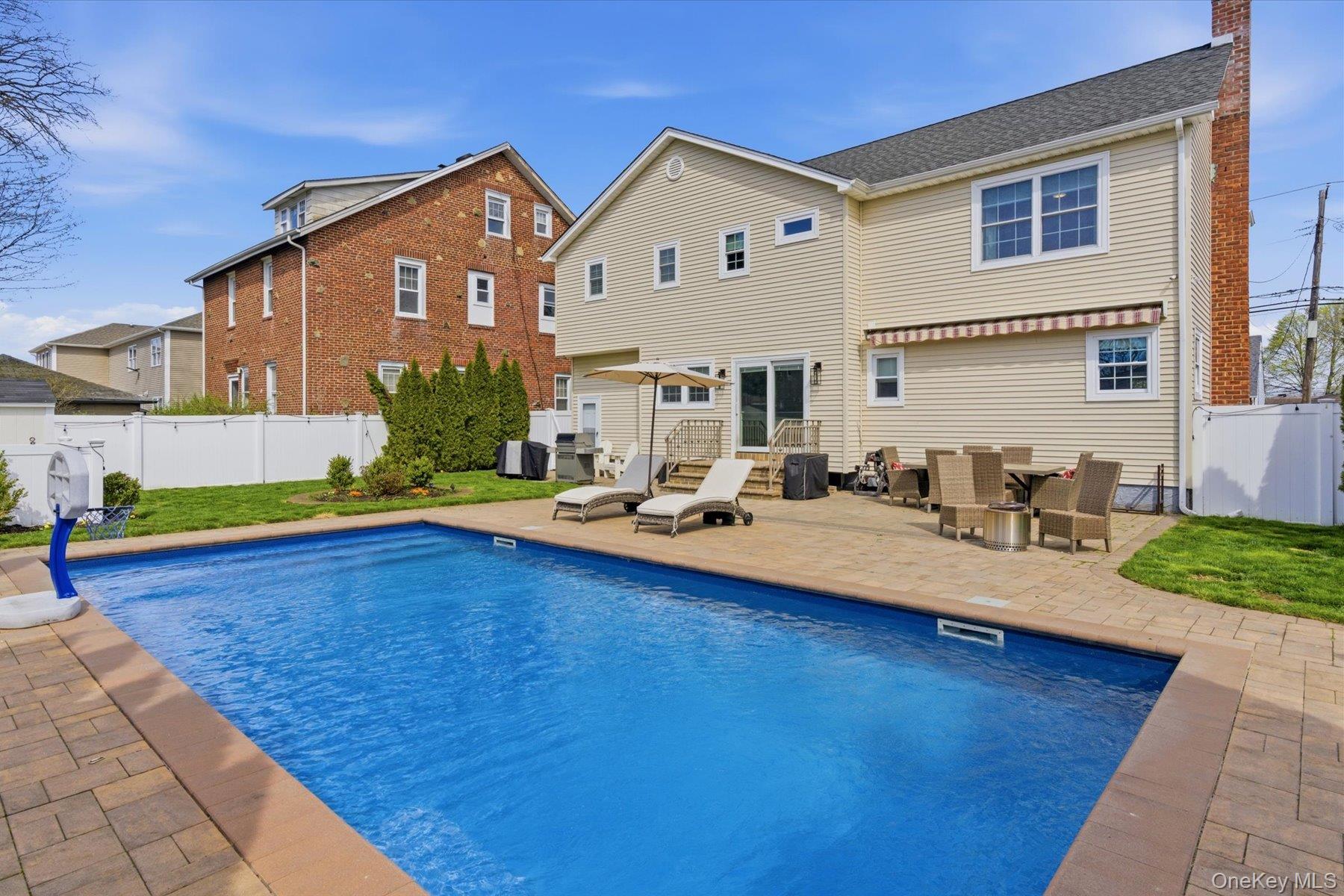  192 N Chestnut Street, Massapequa, NY, 11758 - 物件實景