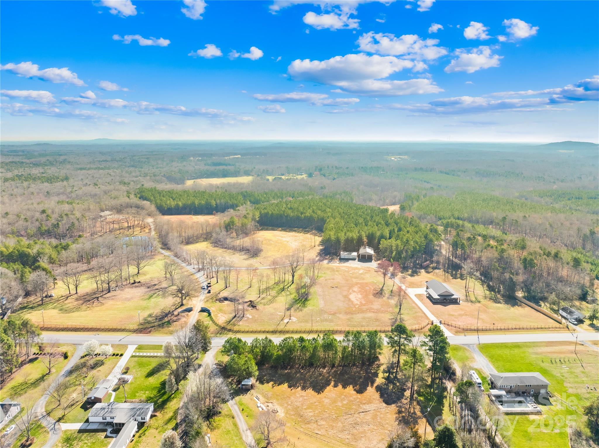 Kings Mountain, North Carolina, 28086, United States, ,1 BathroomBathrooms,Residential,For Sale,1850205