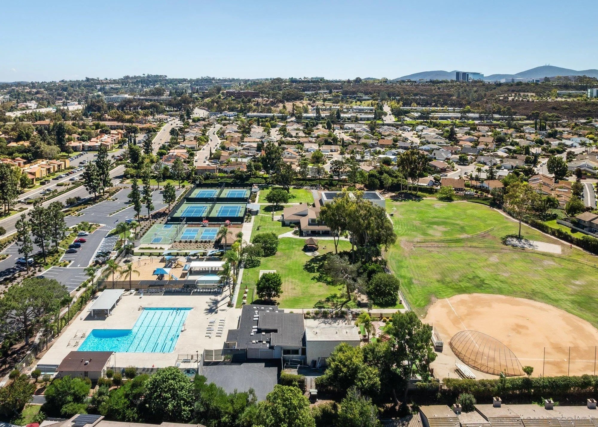 San Diego, California, 92127, United States, 2 Bedrooms Bedrooms, ,2 BathroomsBathrooms,Residential,For Sale,1954799