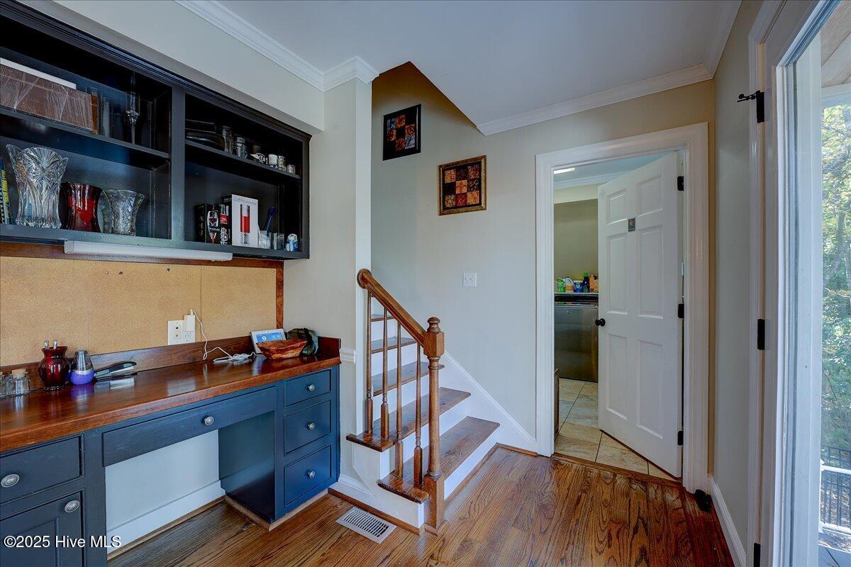 Trent Woods, North Carolina, 28562, United States, 4 Bedrooms Bedrooms, ,3 BathroomsBathrooms,Residential,For Sale,1997785