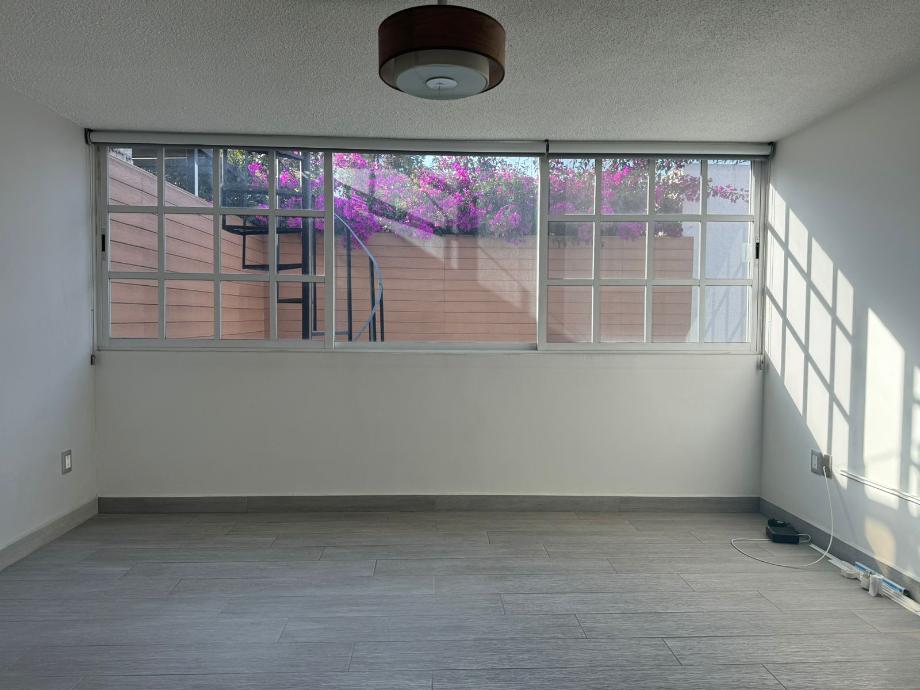 Hacienda de Xajay, Naucalpan de Juárez, Estado de méxico, 53300, Mexico, 2 Bedrooms Bedrooms, ,2 BathroomsBathrooms,Residential,For Sale,Hacienda de Xajay,1671832