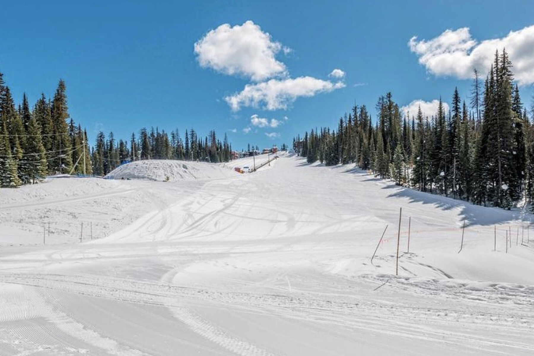  Snowbrush at Creekside - 物件實景