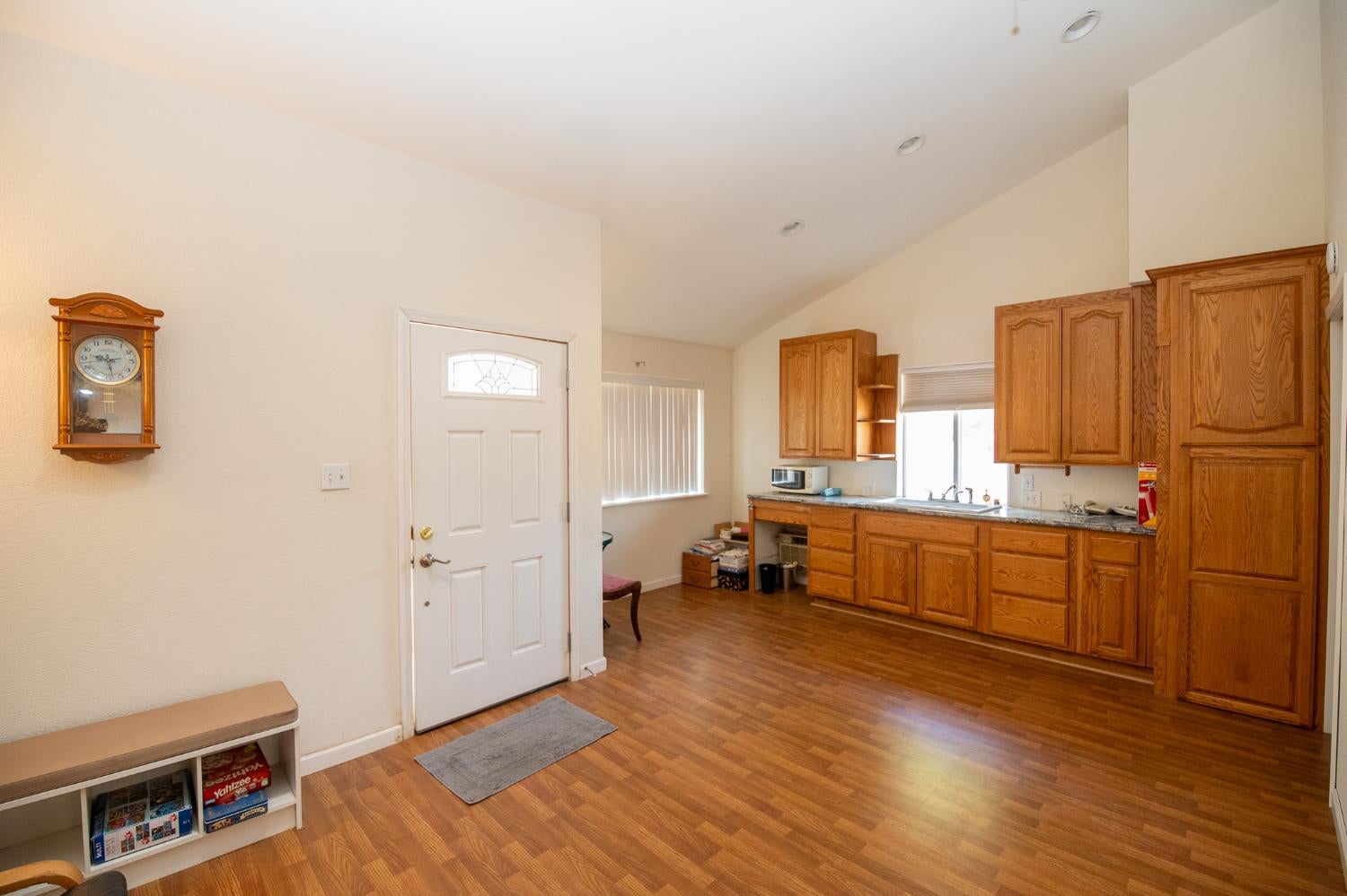 Arbuckle, California, 95912, United States, 3 Bedrooms Bedrooms, ,2 BathroomsBathrooms,Residential,For Sale,1991763